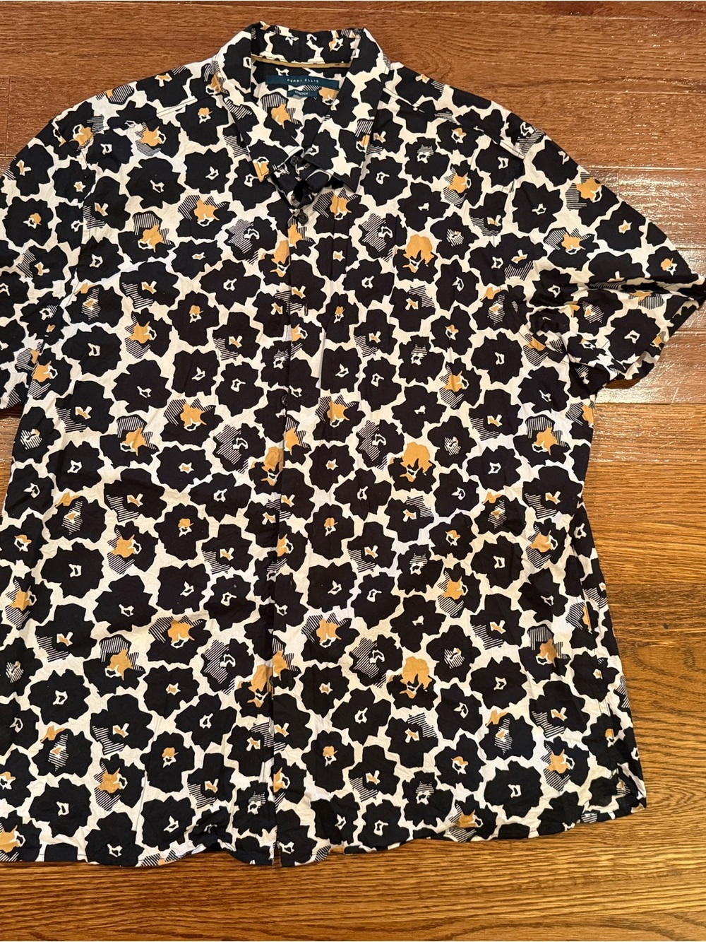 Perry Ellis Black, White & Gold Floral Button-Down Shirt